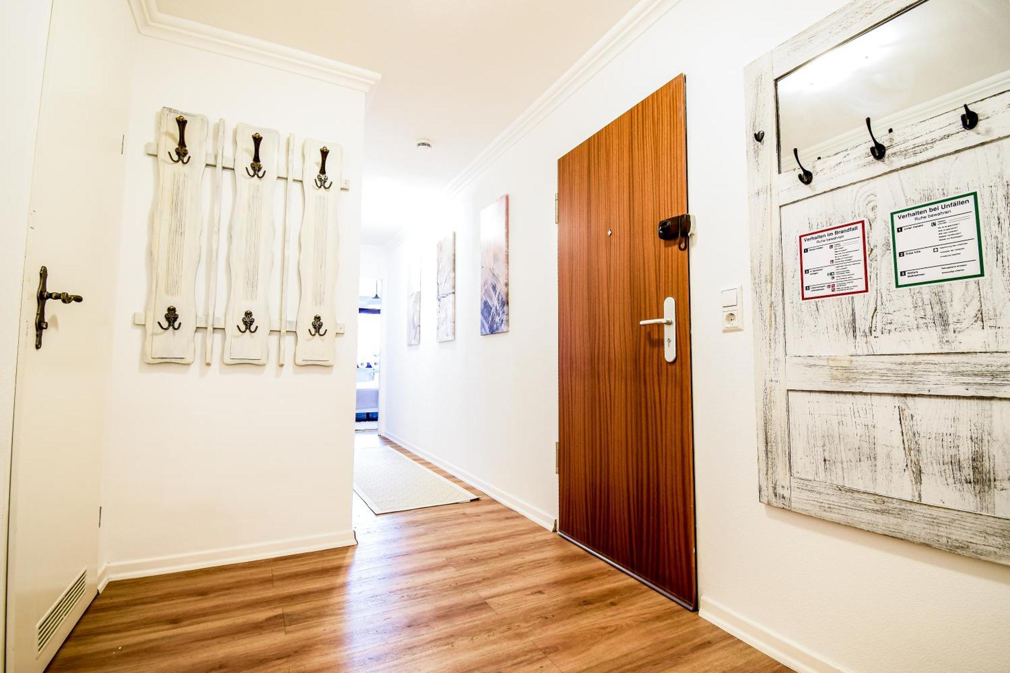 Scandic-Apartment - Balkony & Garage, 3Z, 80M2 Пфорцхайм Екстериор снимка